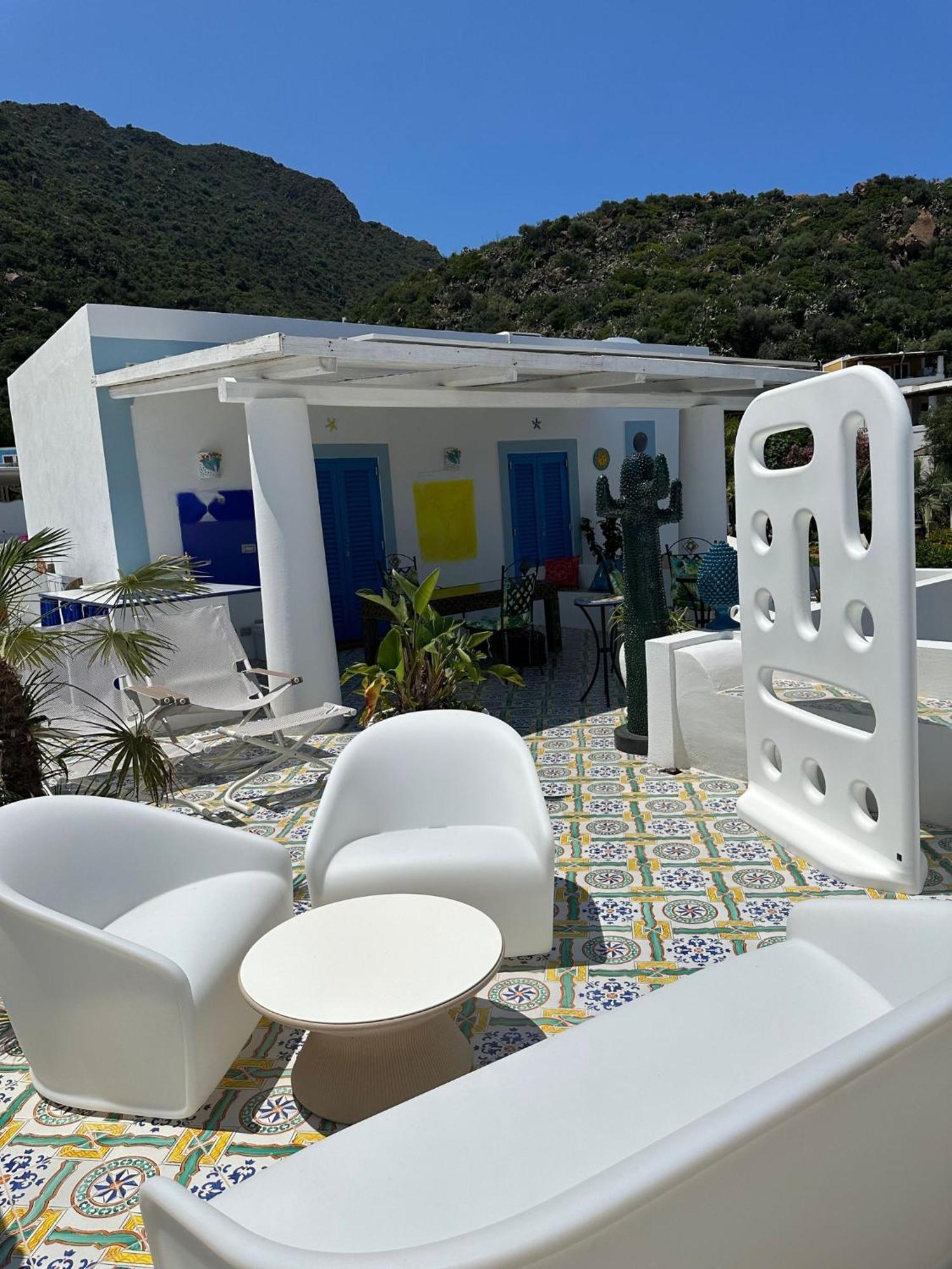 Art B&B Panarea Exterior photo