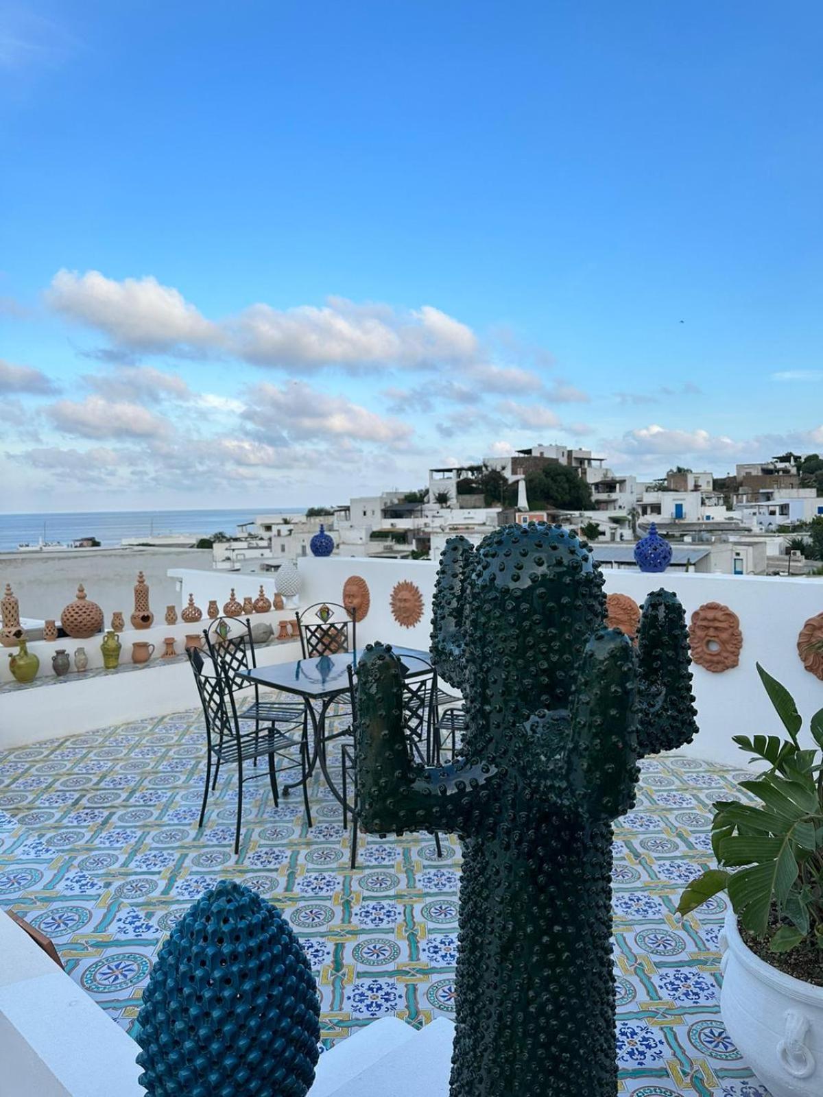 Art B&B Panarea Exterior photo